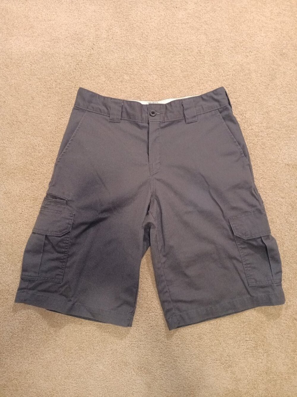 Dickies Cargo Shorts (32W)